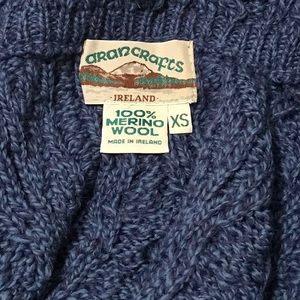 🍀🇮🇪  ARAN CRAFTS  Merino Wool Zip Front Cape